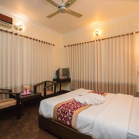 Hotel Panorama Pokhara Exteriör bild