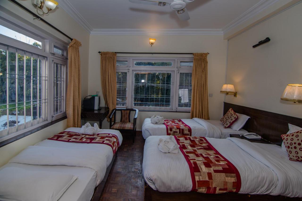 Hotel Panorama Pokhara Exteriör bild